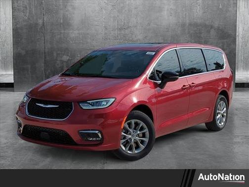 2025 Chrysler Pacifica L