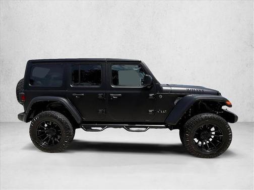 Silver Zynith Clearcoat 2024 Jeep Wrangler Willys