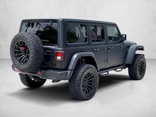 Silver Zynith Clearcoat 2024 Jeep Wrangler Willys