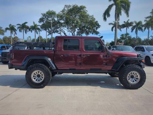 Bright White Clearcoat 2023 Jeep Gladiator Willys 4x4