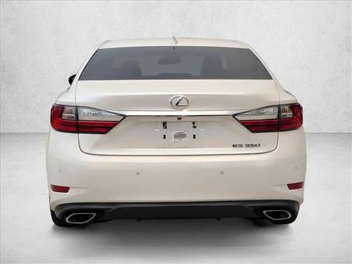 Eminent White Pearl 2018 Lexus ES 350 Base