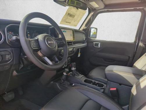 2025 Jeep Gladiator Sport S