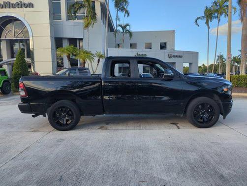 Diamond Black Crystal Pearlcoat 2021 RAM 1500 Big Horn/Lone Star
