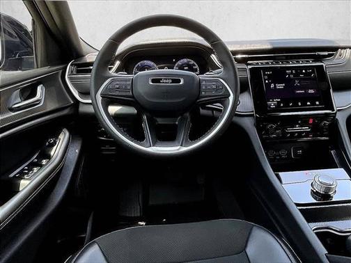 Velvet Red Pearlcoat 2025 Jeep Grand Cherokee L Altitude