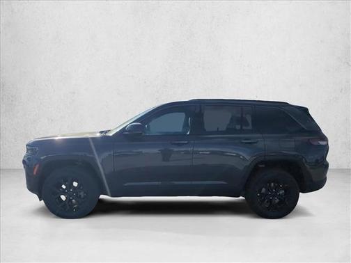 2026 Jeep Grand Cherokee Altitude