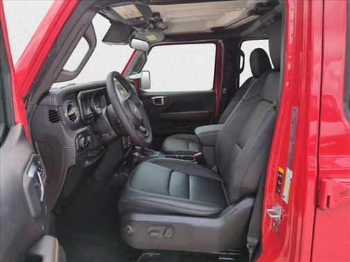 2025 Jeep Gladiator High Tide