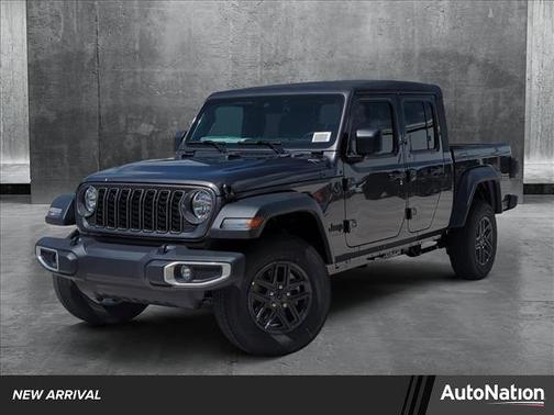 2025 Jeep Gladiator Sport S
