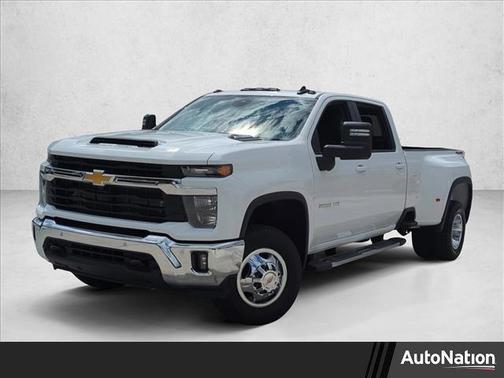 2025 Chevrolet Silverado 3500 LT