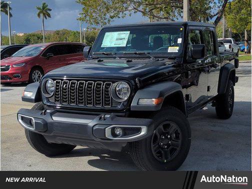 2026 Jeep Gladiator Sport