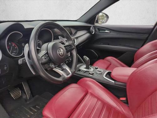 2022 Alfa Romeo Stelvio Sprint