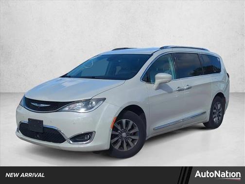 2019 Chrysler Pacifica Touring-L Plus