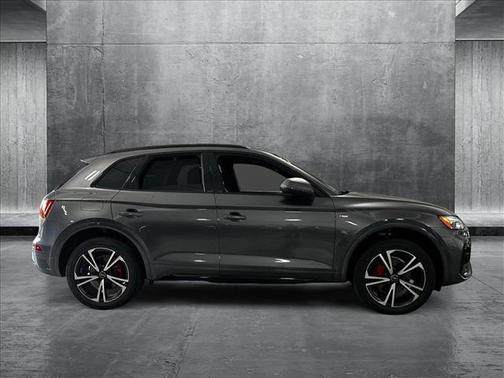2025 Audi Q5 45 S line Premium Plus