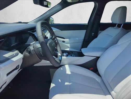 Diamond Black Crystal Pearlcoat 2026 Jeep Cherokee Limited