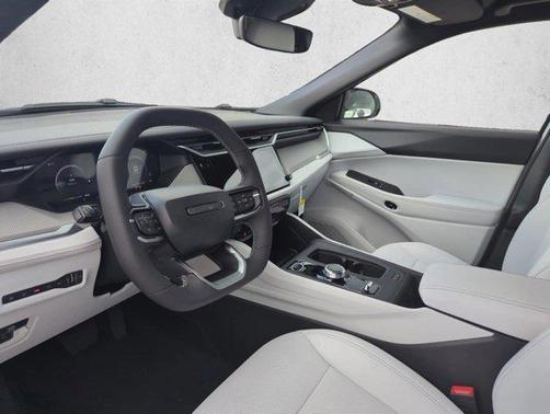 Bright White Clearcoat 2026 Jeep Cherokee Limited