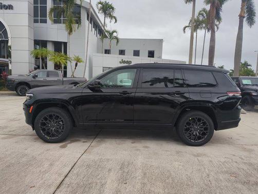 2025 Jeep Grand Cherokee L Summit