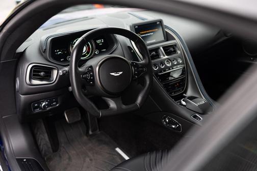 2020 Aston Martin DB11 AMR