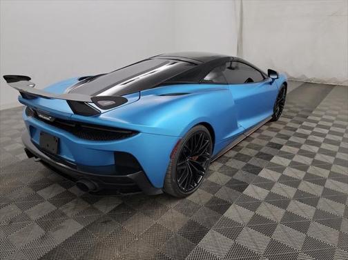 2022 McLaren GT Coupe