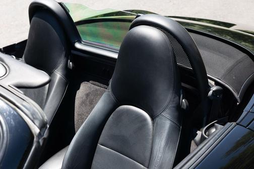 2002 Porsche Boxster Base