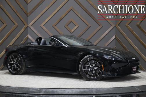 2022 Aston Martin Vantage Roadster