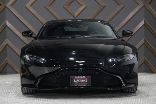 2022 Aston Martin Vantage Roadster