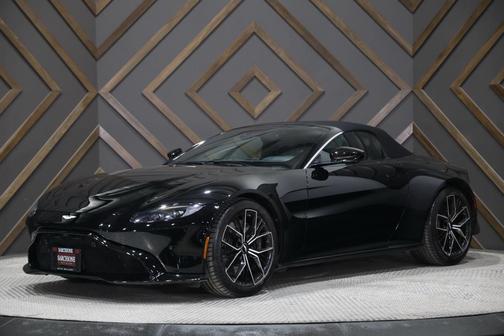2022 Aston Martin Vantage Roadster