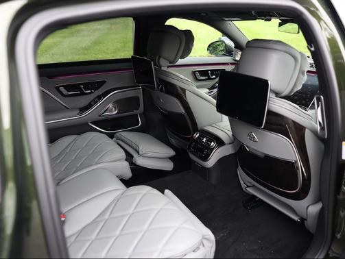 Green 2024 Mercedes-Benz Maybach S 680 Maybach S 680