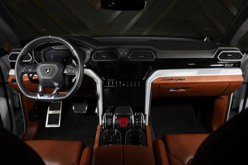 2020 Lamborghini Urus Base