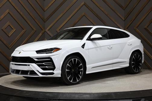 2020 Lamborghini Urus Base