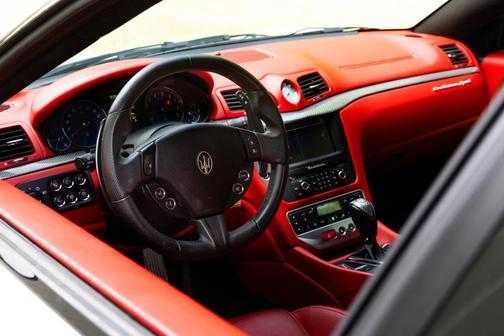 2016 Maserati GranTurismo Sport