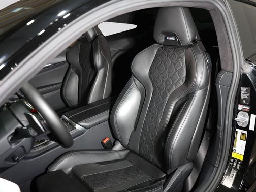 Black Sapphire Metallic 2020 BMW M8 Base