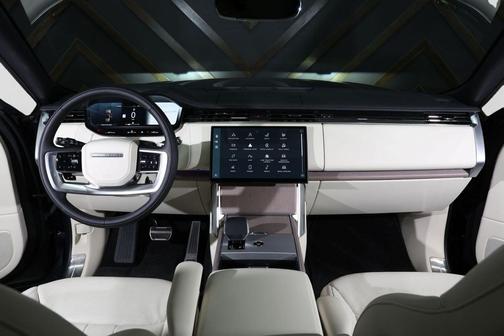 Varesine Blue Metallic 2025 Land Rover Range Rover P400 SE