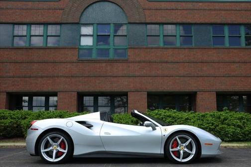2018 Ferrari 488 Spider Base
