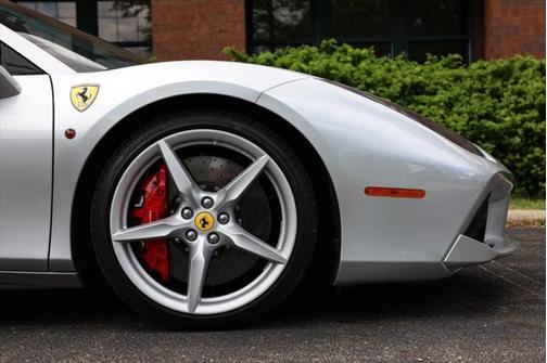 2018 Ferrari 488 Spider Base