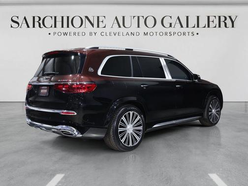 Obsidian Black/Rubelite Red 2024 Mercedes-Benz Maybach GLS 600 4MATIC