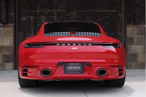 2022 Porsche 911 Carrera