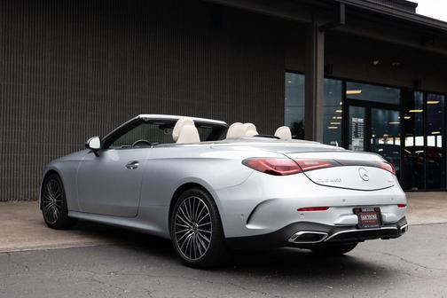 Cirrus Silver Metallic 2026 Mercedes-Benz CLE 450 4MATIC
