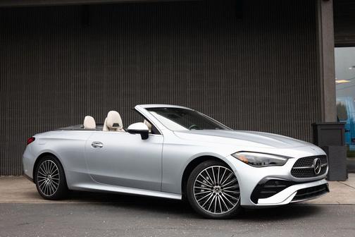 Cirrus Silver Metallic 2026 Mercedes-Benz CLE 450 4MATIC