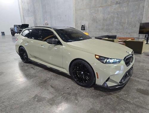 Special Order Color 2026 BMW M5 Base
