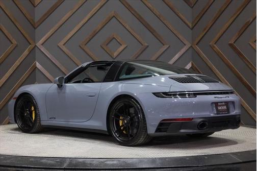 2024 Porsche 911 Targa 4 GTS