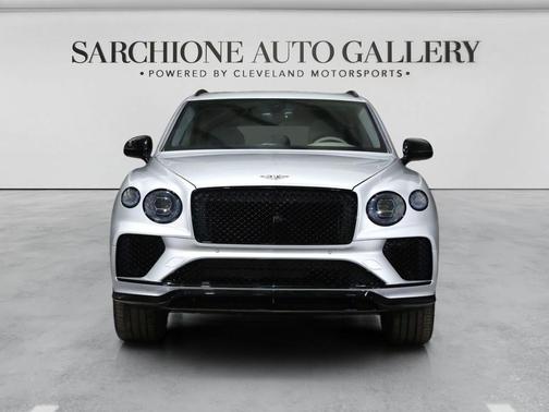 2022 Bentley Bentayga V8