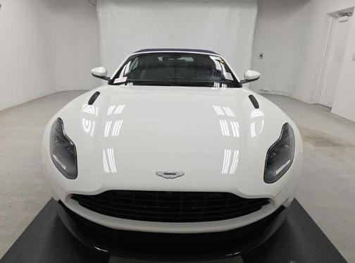 2019 Aston Martin DB11 Volante