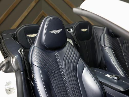 2019 Aston Martin DB11 Volante