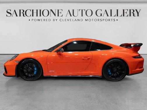 Lava Orange 2018 Porsche 911 GT3