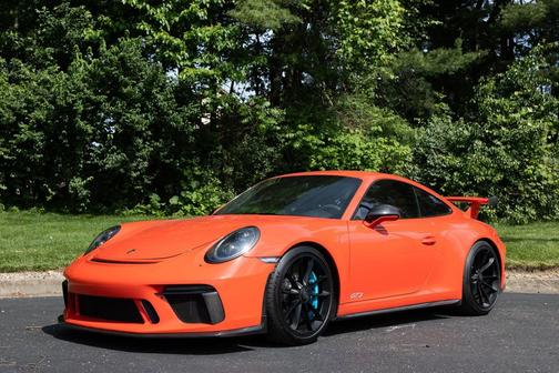 Lava Orange 2018 Porsche 911 GT3