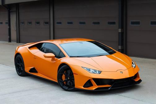 2020 Lamborghini Huracan EVO Base