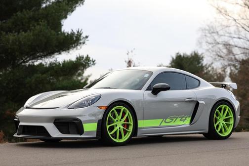 2021 Porsche 718 Cayman GT4
