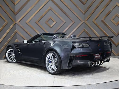 Watkins Glen Gray Metallic 2019 Chevrolet Corvette ZR1