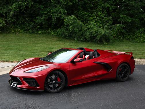 Red Mist Metallic Tintcoat 2021 Chevrolet Corvette Stingray w/3LT