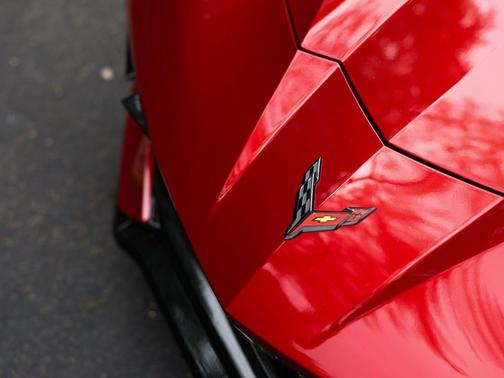 Red Mist Metallic Tintcoat 2021 Chevrolet Corvette Stingray w/3LT