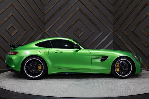 2018 Mercedes-Benz AMG GT R